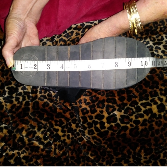 Michael Kors booties - Picture 7 of 9